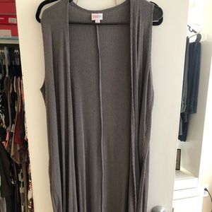 Joy Vest Gray ribbed